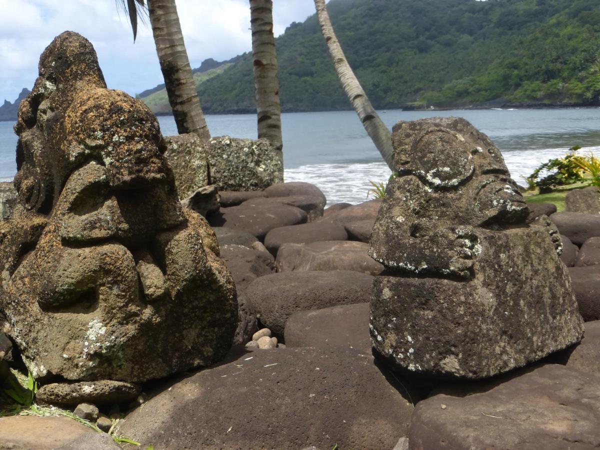 Hotel Fare Manutea Nuku Hiva Exterior foto